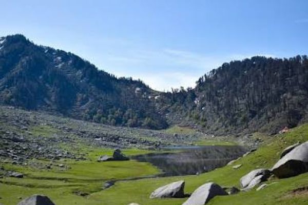 Kareri Lake Trek: A Scenic Himalayan Escape Near Dharamshala