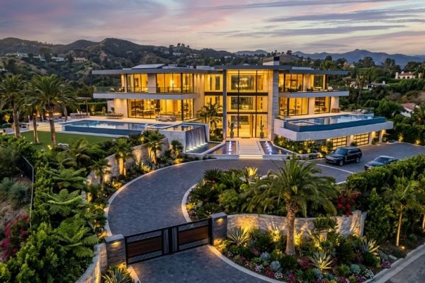 The Ultimate Guide to Luxury Real Estate in California: Selling, Building and Buying Dream Homes