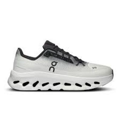 on cloud shoes avatar