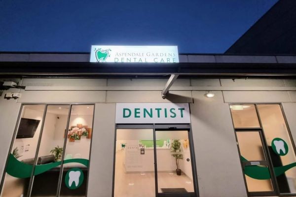 Why Are My Gums Bleeding? Causes, Treatment & Prevention | Aspendale Gardens Dental Care