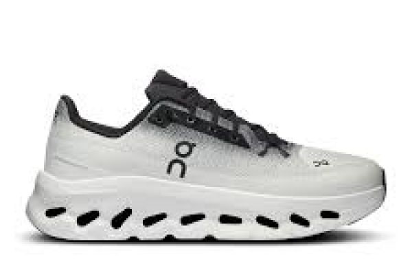 On Cloud Canada | Comfortable Footwear for Every Adventure