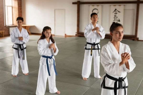 Can Martial Arts Keep Teens Motivated and Active Year-Round?