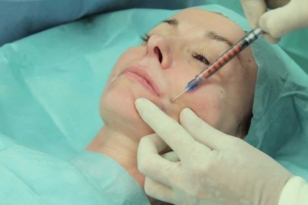 Fat Transfer Surgery in Dubai: Your Complete Treatment Guide | Natural Body Enhancement