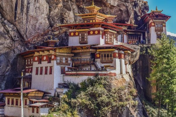 Luxury Bhutan Vacations: Experience Bhutan in Comfort and Style