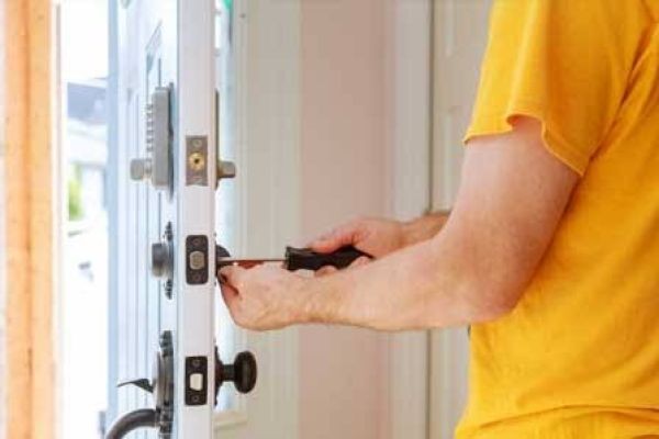 Hidden Lock Problems Dubai Property Owners Often Ignore Until It Becomes an Emergency