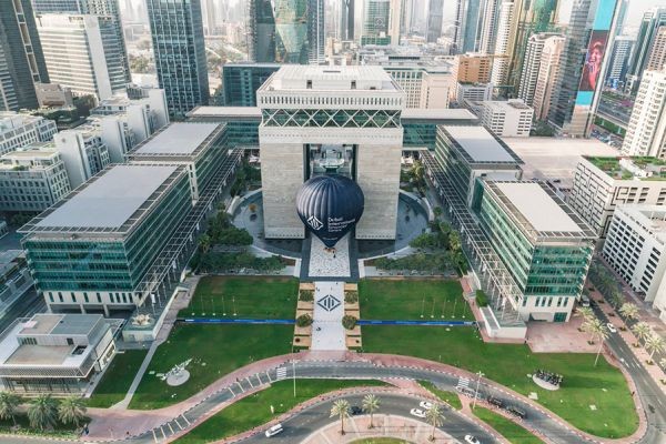 Off-Plan vs Ready 3-Bedroom Apartments in DIFC: Which Is the Smarter Buy?