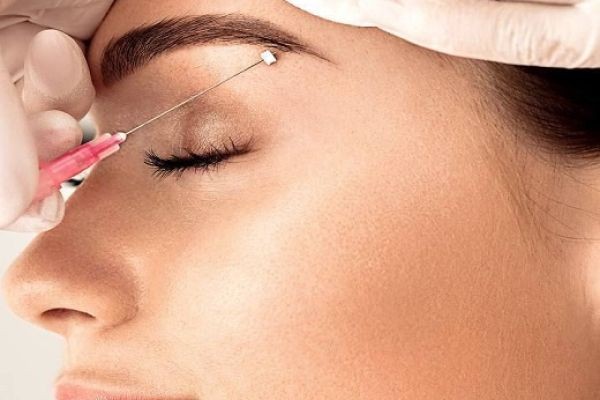 Non-Surgical Facelift in Dubai: How Long Do Results Last?