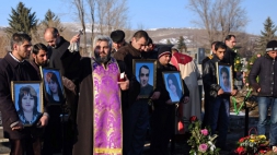 Российские медики едут в Ереван для помощи ребенку, выжившему в резне в Гюмри