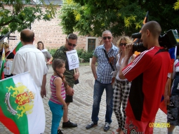 Говорит Болгария: будем боротся за мир, не допустим Нато на своей земли